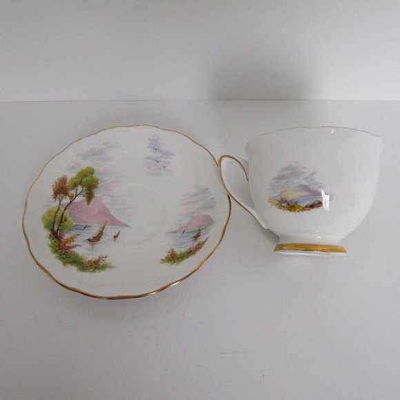 antique cup & saucer set - Picture 2 of 5